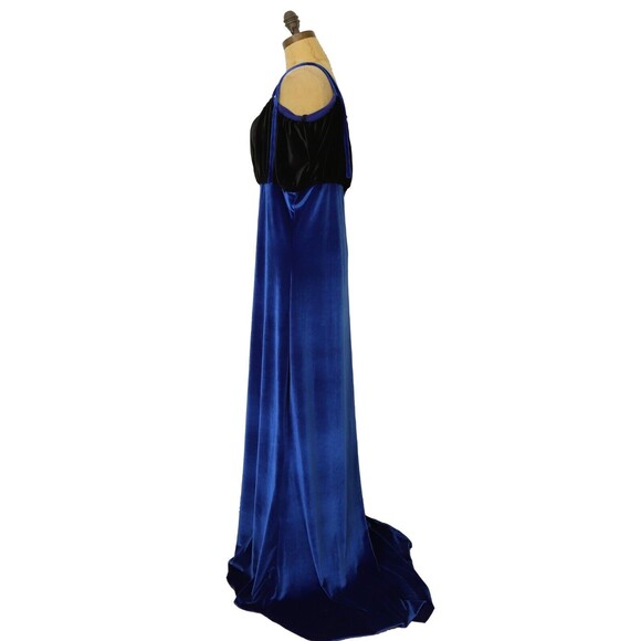 Zelie For She So Fine Velvet Gown Plus 1X Color Block Black Blue Maxi NWT B29 - Picture 5 of 6